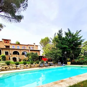Oasis Des Lavandes Couette-café